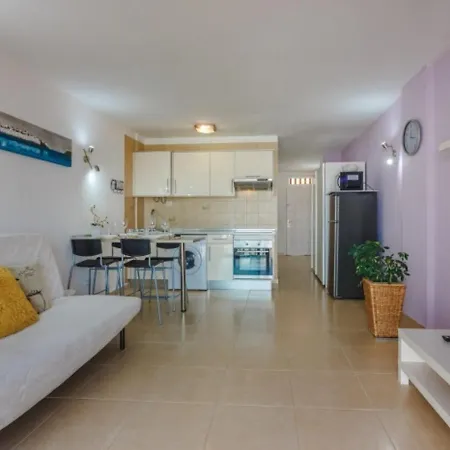 Apartment Apartamento Costa Adeje, 1 Dormitorio, 4 Personas - Es-178-4 *